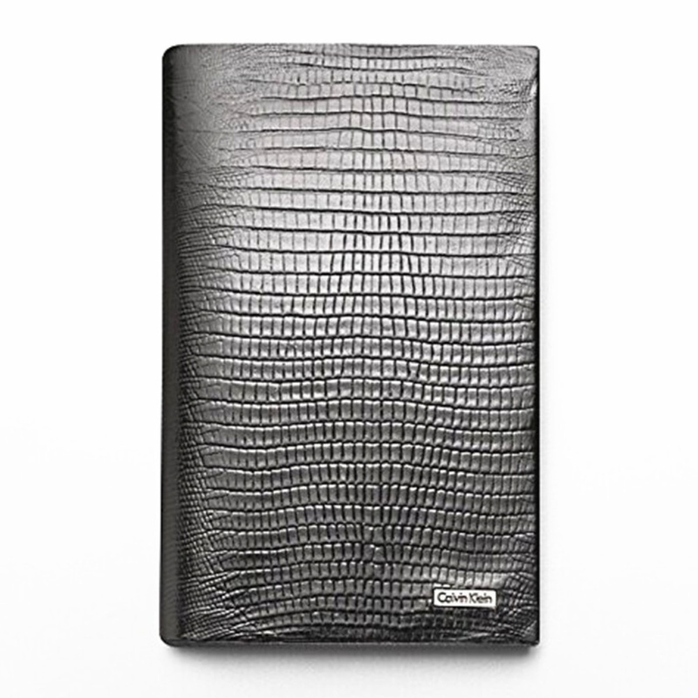 Calvin Klein Men's Trifold Leather Passport Wallet